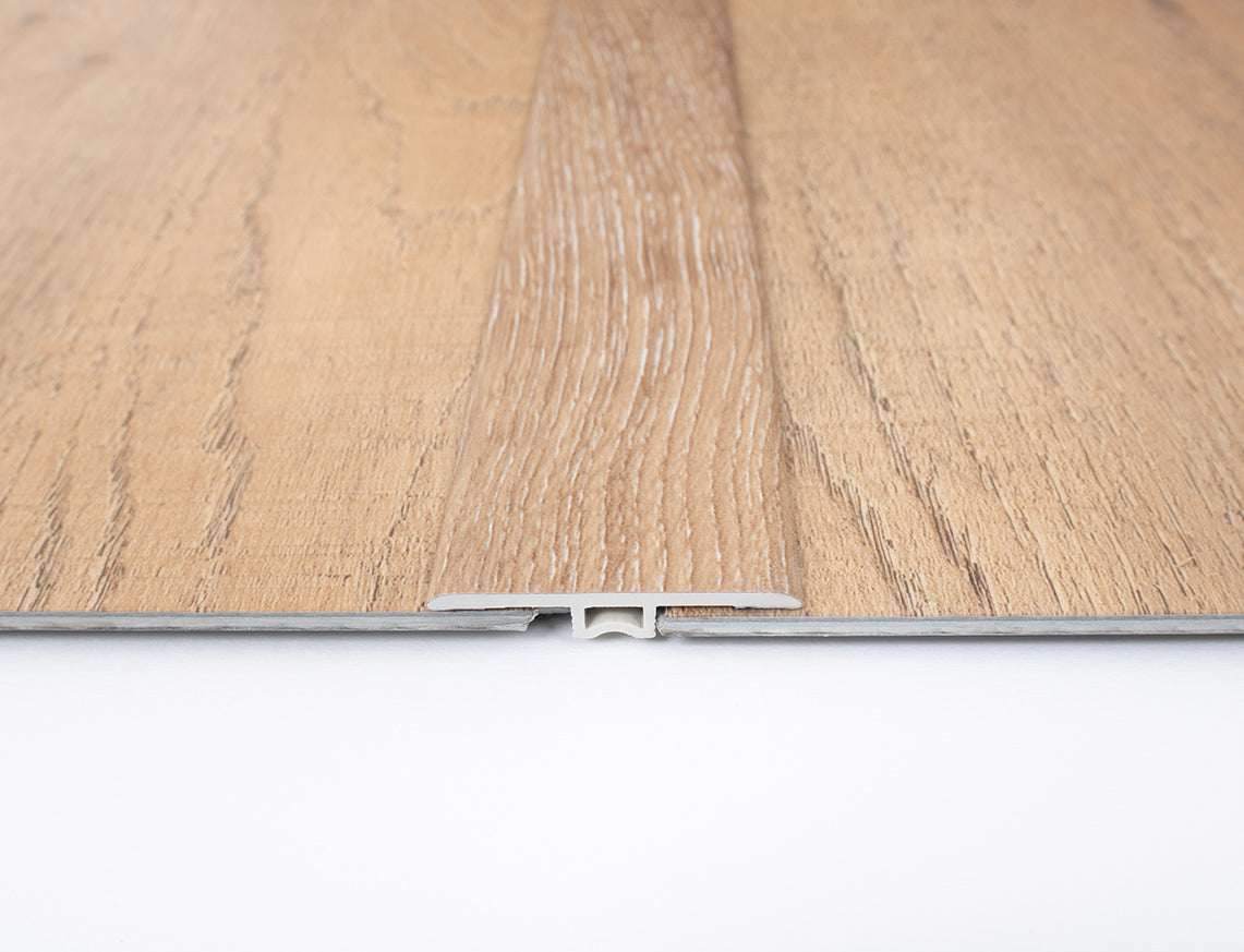 Honeygrain Oak SPC Vinyl T Profile
